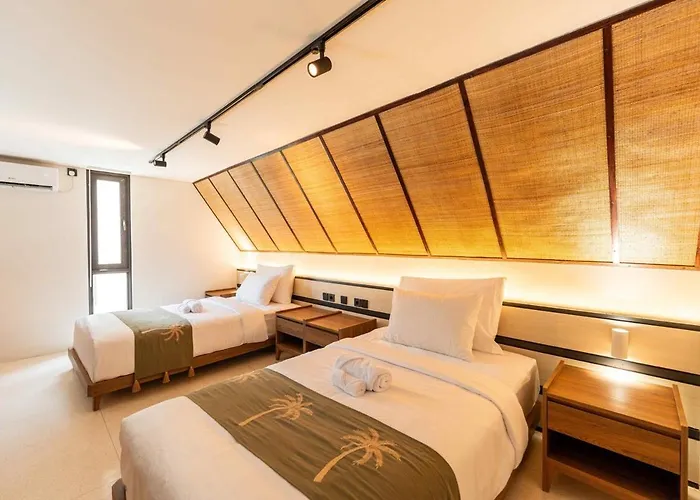 Pasisi 15 - 4br Modern Gem With Private Pool, Canggu (Bali)