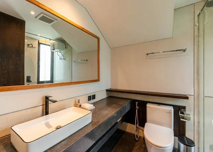 Villa Pasisi 15 - 4br Modern Gem With Private Pool,